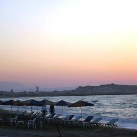 Blue Sea Hotel Apartments Ретимно Экстерьер фото