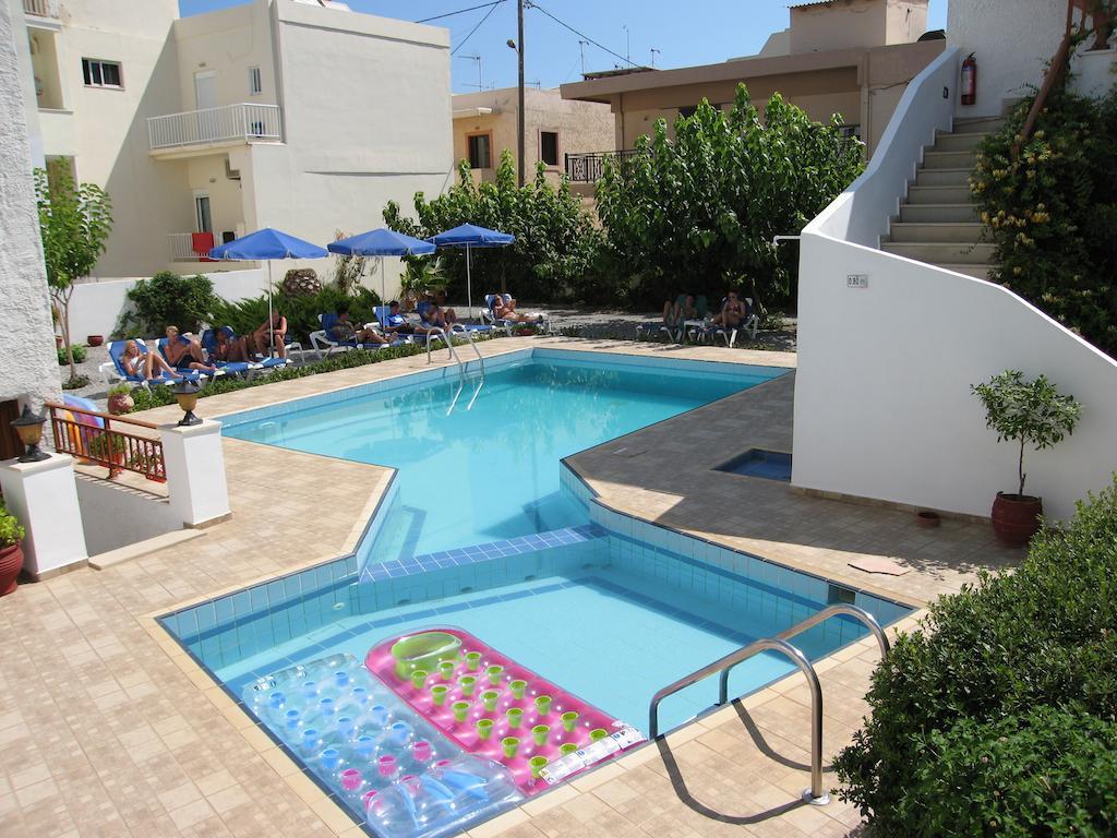 Blue Sea Hotel Apartments Ретимно Экстерьер фото